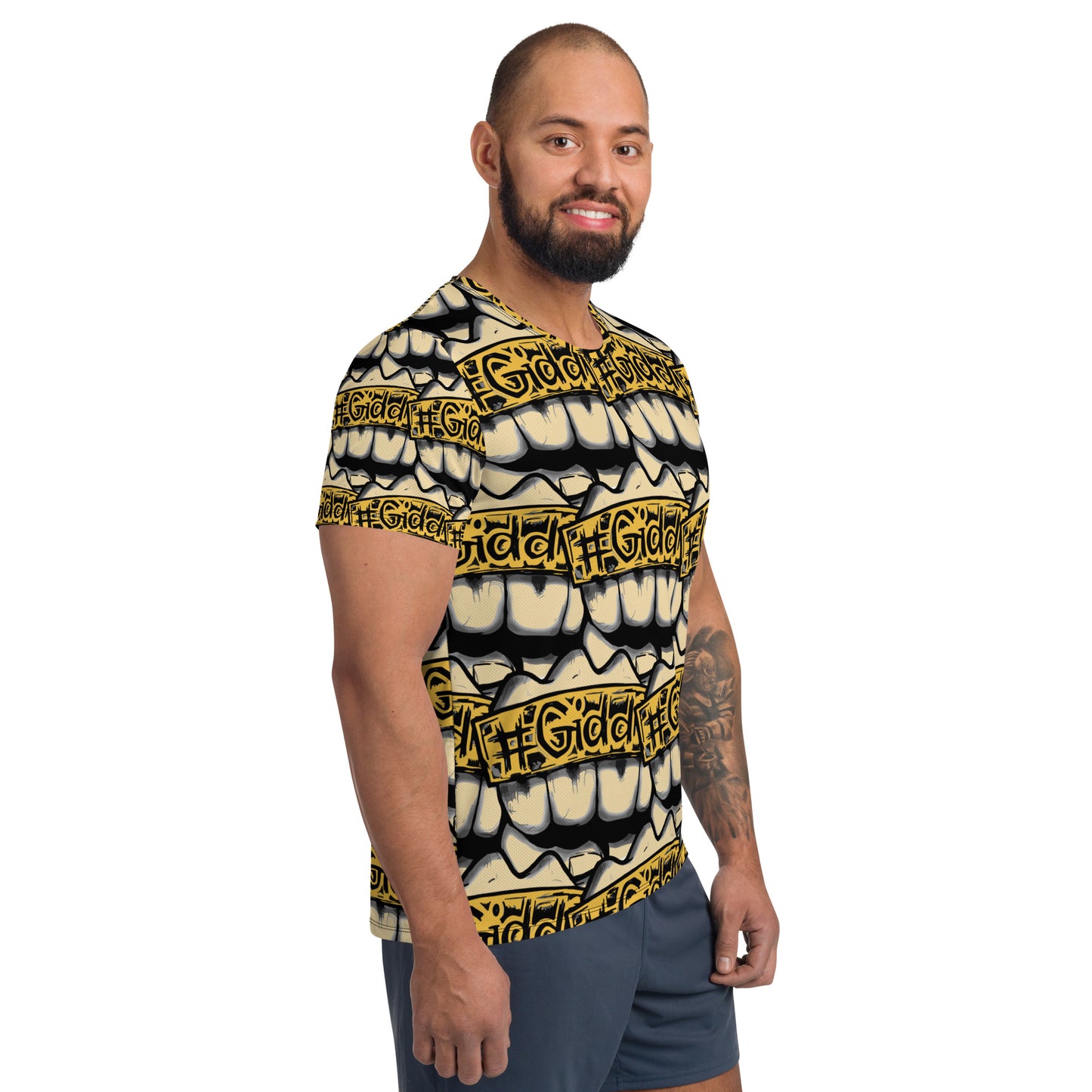 Giddt All-Over T-shirt